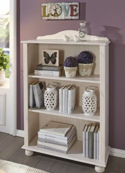 Bücherregal aus massivem Kiefernholz