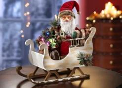 Beleuchteter Weihnachtsmann mit Schlitten