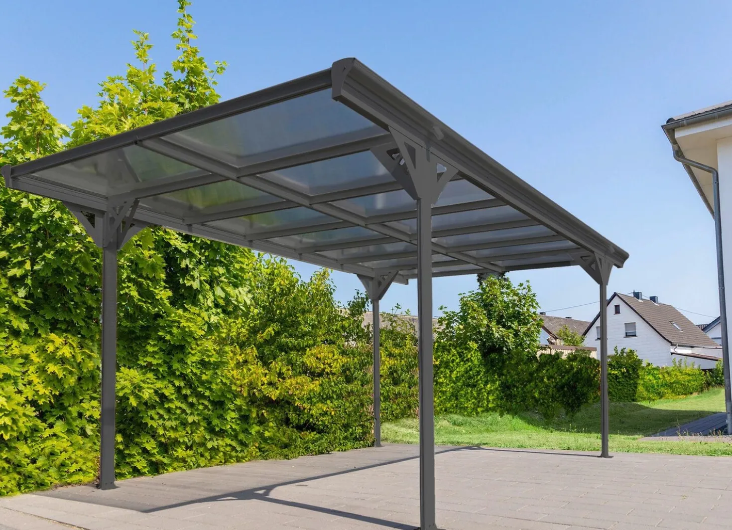 Carport mit Aluminium-Gestell