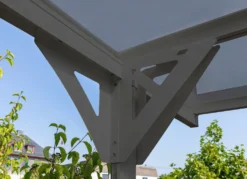 Carport mit Aluminium-Gestell