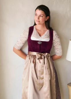 Dirndlbluse