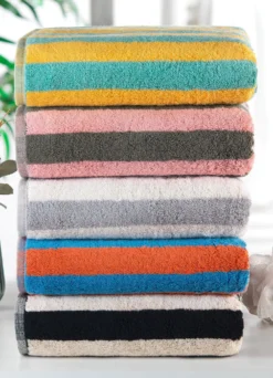 Flauschige, saugstarke Handtücher