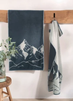 Frottier-Serie mit eingewebtem Bergpanorama