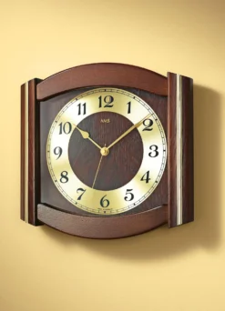 Funk-Wanduhr aus massivem Holz