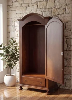 Garderobenschrank mit Spiegel