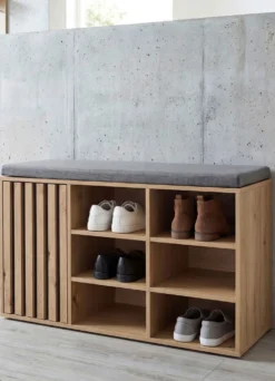 Praktische Schuhbank mit Sitzkissen