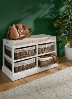 Sitzbank aus massivem Holz mit Weidenkörben