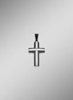 Stilvoller Kreuz-Anhänger