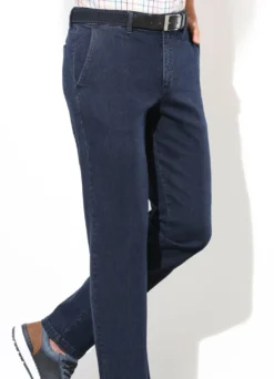 Superstretch-Jeans von "Suprax" mit Gürtel