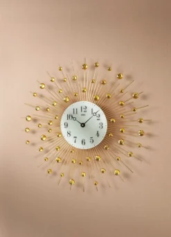 Wanduhr mit arabischen Ziffern