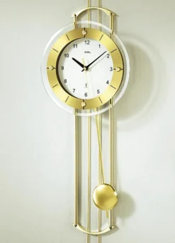Wanduhr mit Funkuhrwerk und Metallpendel