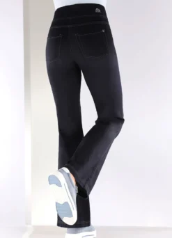 Yoga-Jeans mit ausgestellter Fußweite